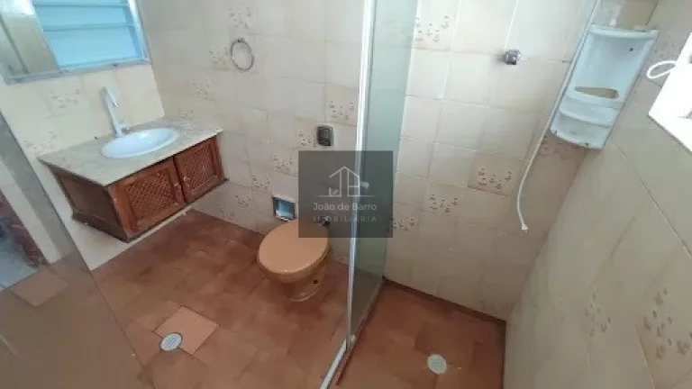 Imagem ESPAÇO e Conforto! Casa Ampla 2 Dorms. Vila Marari, Quintal Gigante (300m²) e Armários.