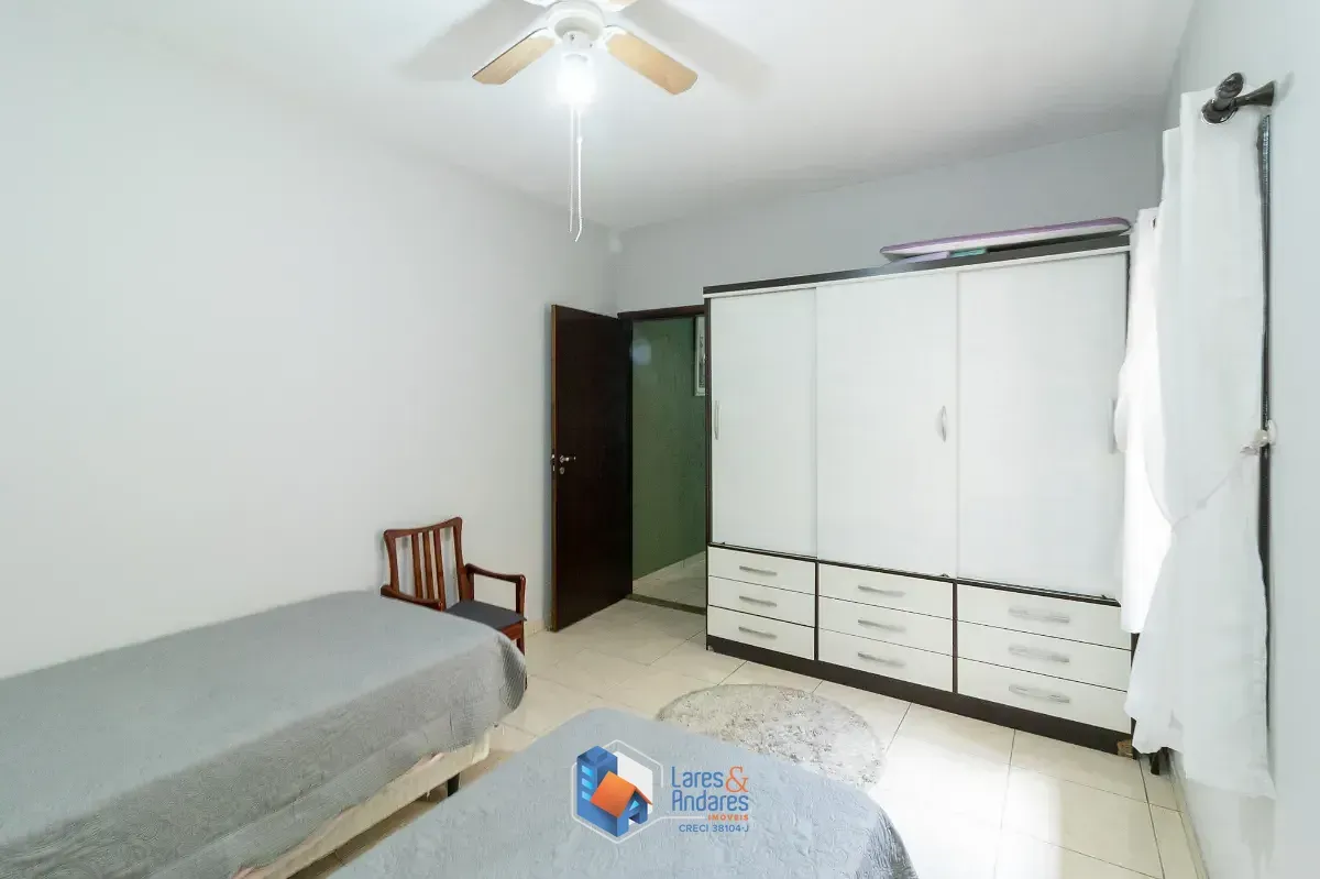 Imagem Sobrado para venda em Vila Marina com 2 quartos, sendo 2 suítes, 180m²