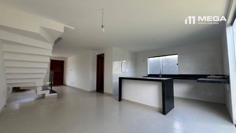 Imagem Casa com 3 dormitórios à venda, 129 m² por R$ 700.000,00 - Ponta da Fruta - Vila Velha/ES