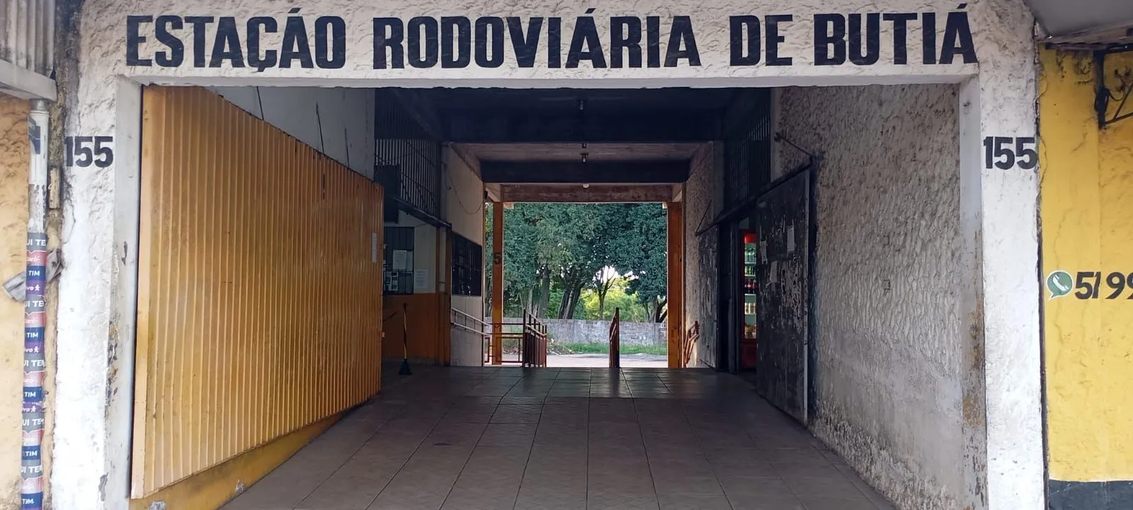 Imagem Prédio Comercial, com lojas alugadas, centro de Butiá. Preço Abaixo do Mercado!