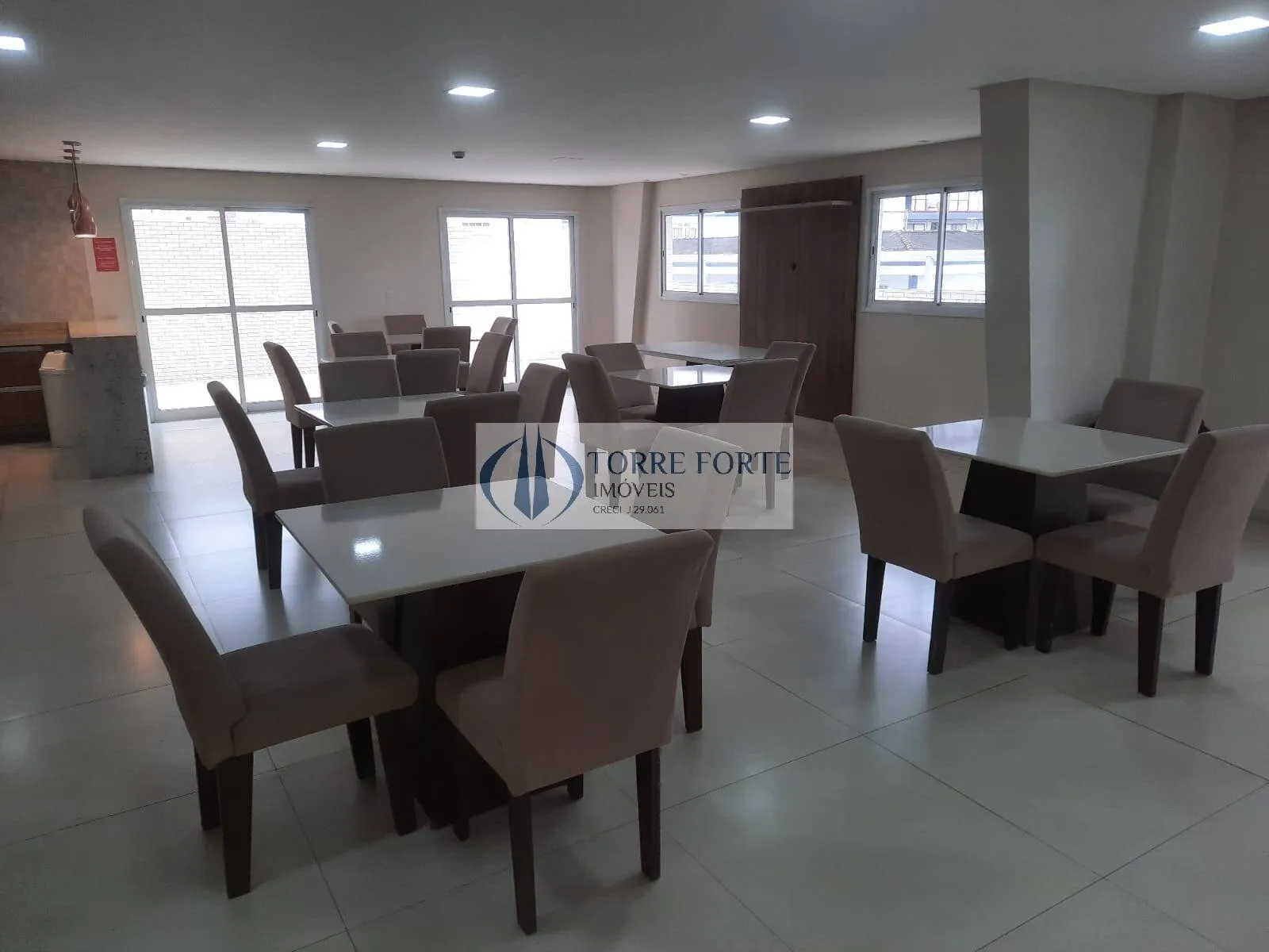 Imagem Lindo Apartamento com 2 dormitorios 2 suites 2 vagas no Boqueirão PG.