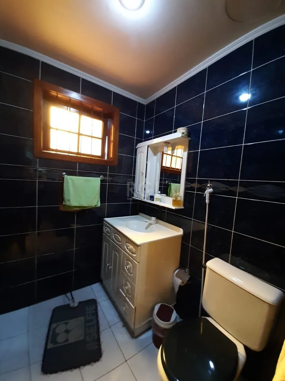 Imagem Casa para Venda - 262.02m², 3 dormitórios, sendo 1 suites, 6 vagas - Auxiliadora