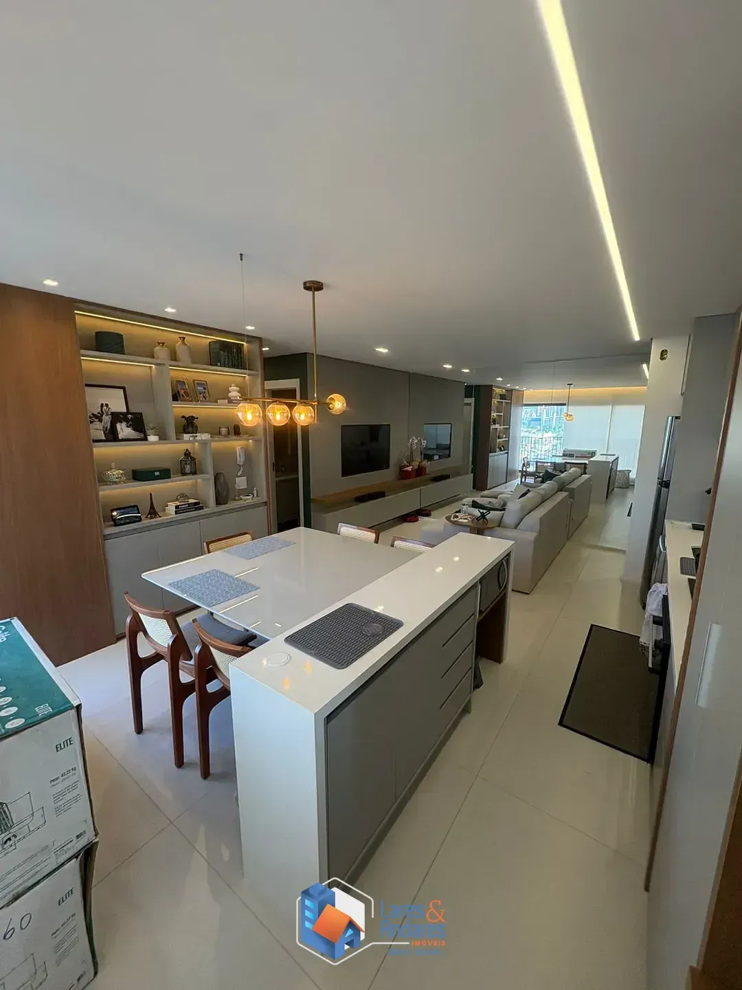 Imagem Apartamento para venda em Vila Anastácio com 3 quartos, sendo 1 suíte, 67m²
