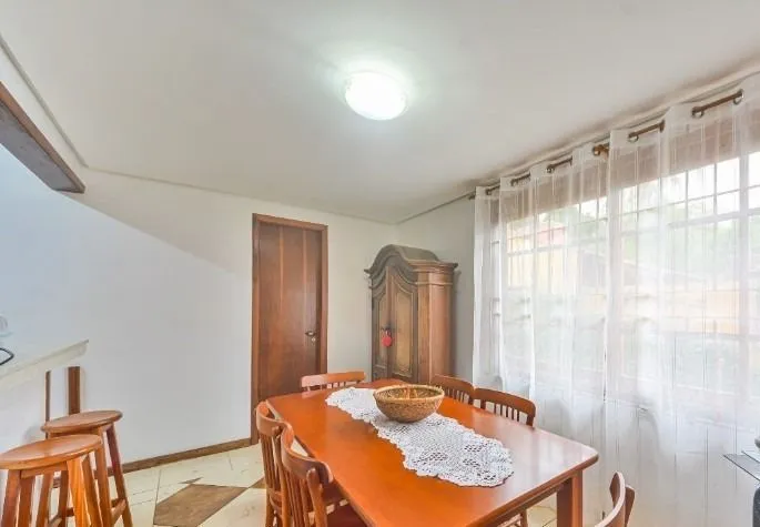 Imagem Casa em Jardim Isabel