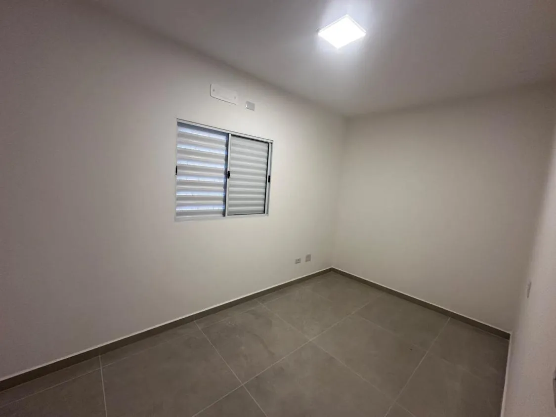 Imagem CASA NOVA COM PISCINA, 02 DORMITÓRIOS E DISPONÍVEL PARA VENDA E LOCAÇÃO LADO PISTA NA VILA ATLÂNTICA EM MONGAGUÁ