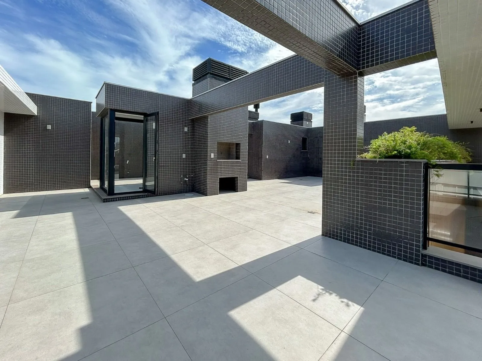 Imagem Apartamento à venda em Torres, Praia da Cal, com 2 quartos, 250.6m2