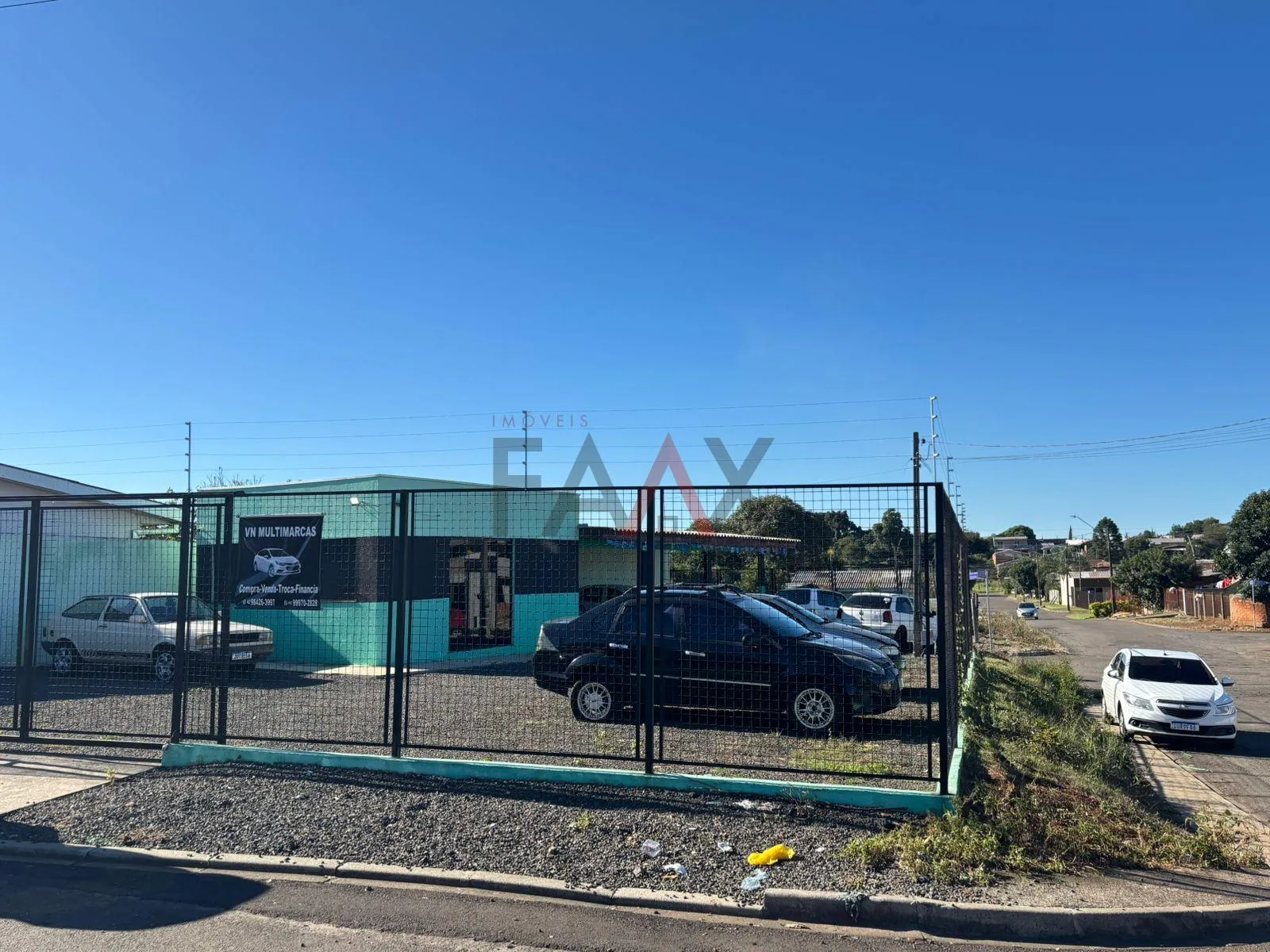 Imagem Sala Comercial Ideal para Garagem de Veículos no Conradinho
