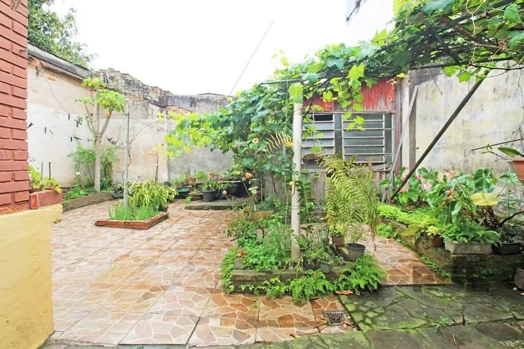 Imagem Excelente casa de 154m² com 3 dormitórios e 2 vagas.