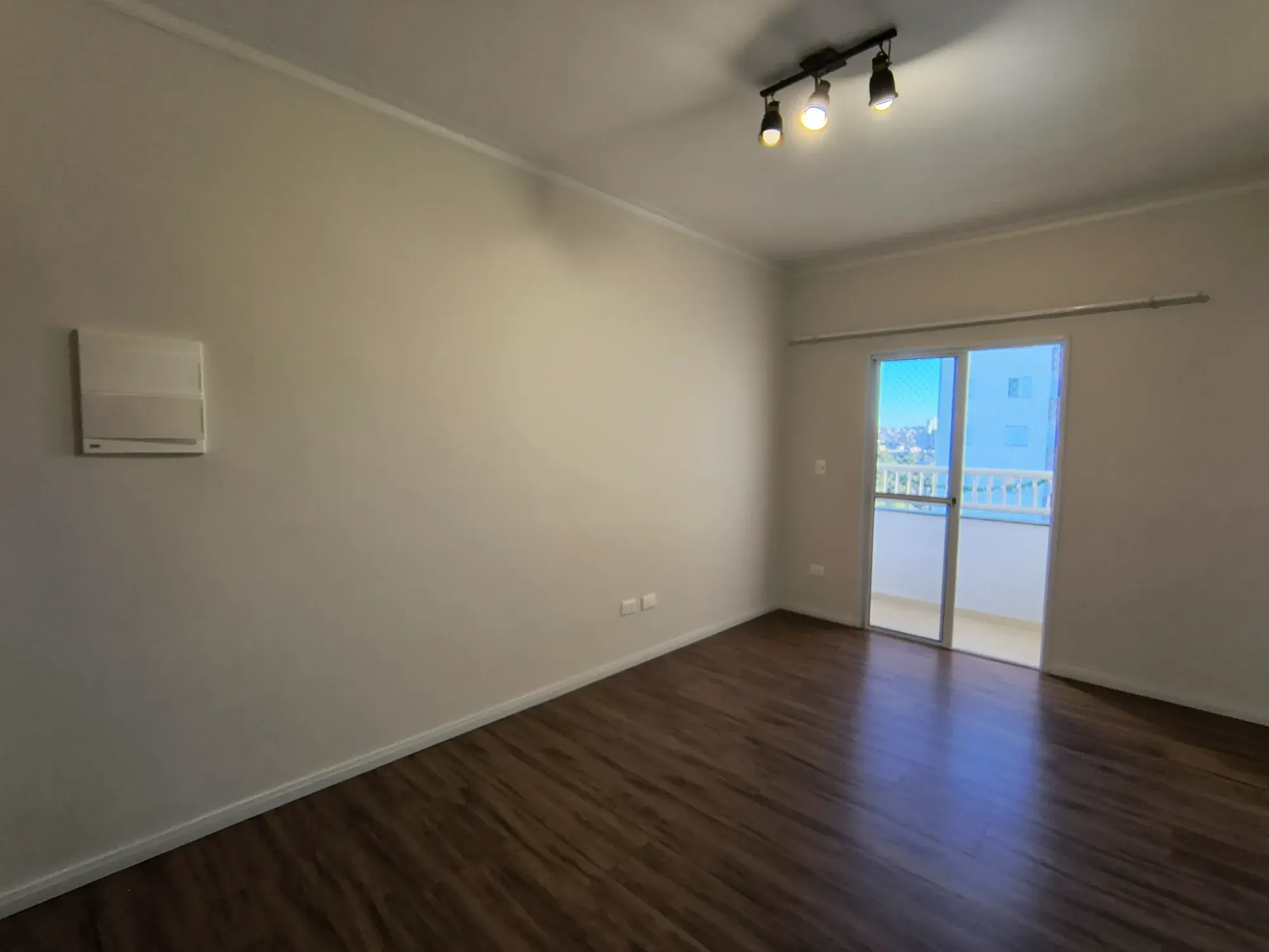 Imagem Apartamento com 3 Quartos para Alugar, 81 m² em Jardim das Indústrias - Jacareí