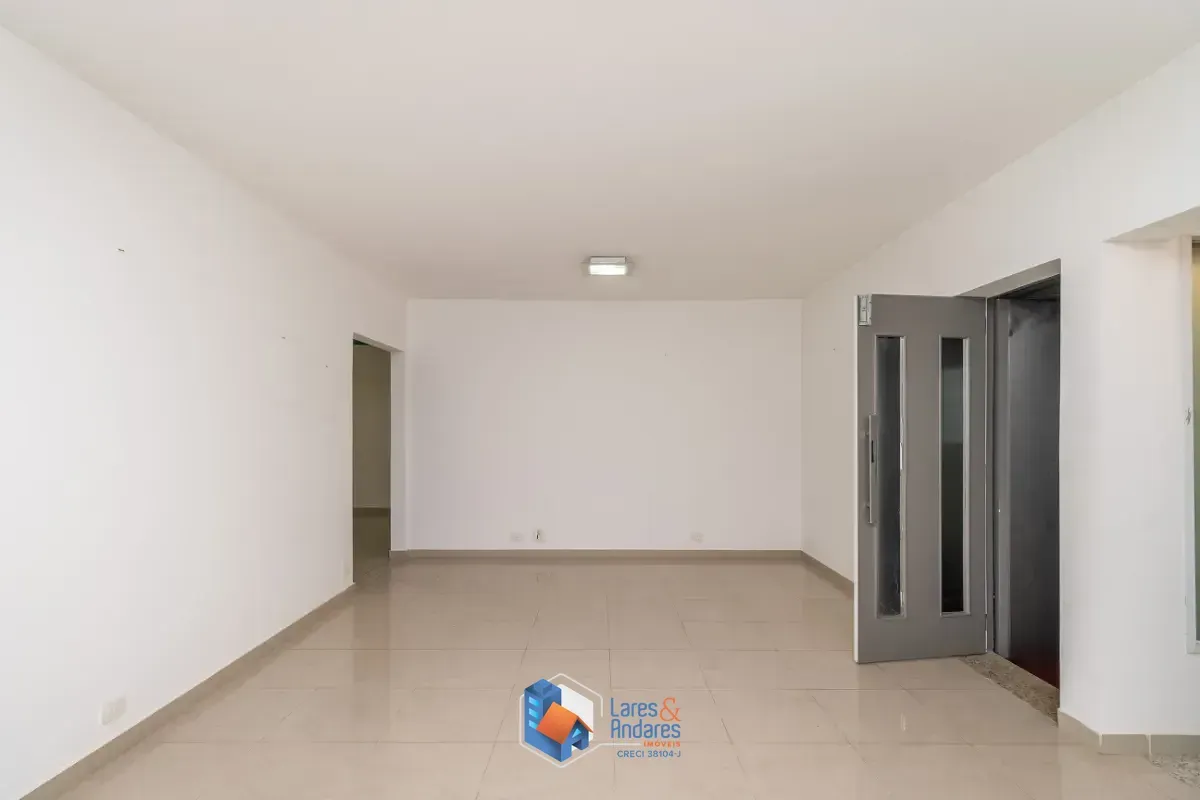 Imagem Casa para venda em Indianópolis com 3 quartos, sendo 3 suítes, 345m²