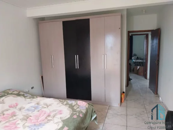 Imagem Sobrado a venda c0m 03 moradias, 09 quartos no Balneário Xangrila em Pontal do Parana PR