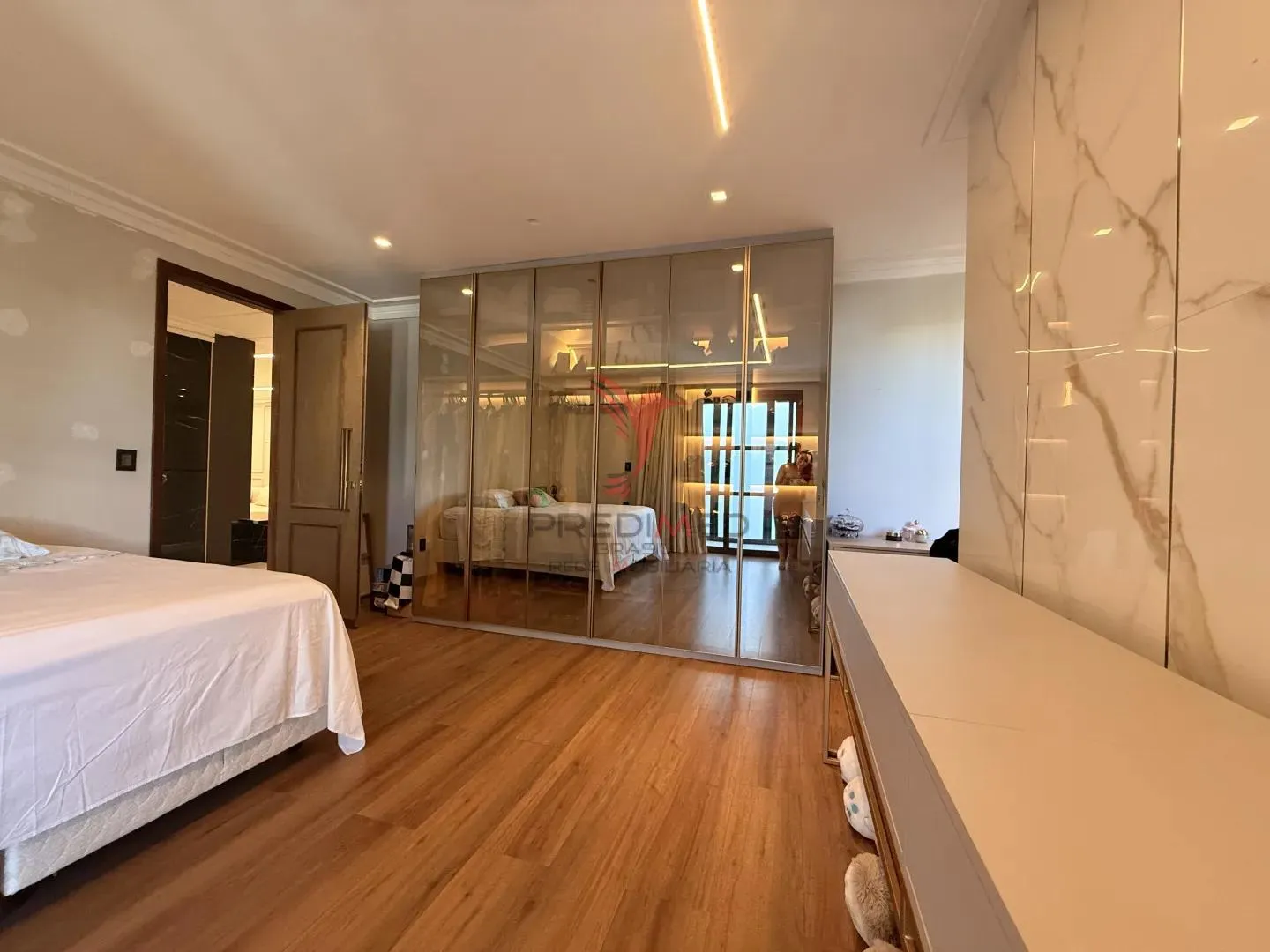 Imagem Casa Alto padrão com piscina em Intermares - Cabedelo PB