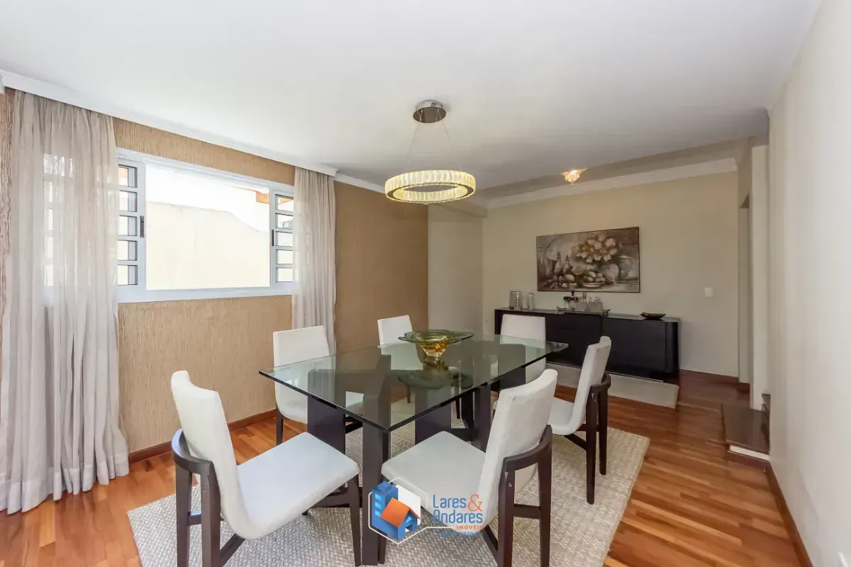 Imagem Casa para venda em Vila Mariana com 2 quartos, sendo 1 suíte, 206m²