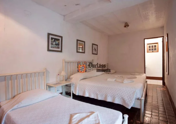 Imagem Hotel com 31 dormitórios à venda, 4061 m² por R$ 9.900.000,00 - Santa Branca - Santa Branca/SP