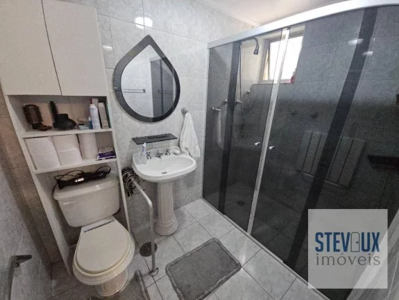 Imagem Amplo Apartamento em Moema Pássaros com 4 Quartos e Varanda, Próximo ao Metrô e Parque Ibirapuera
