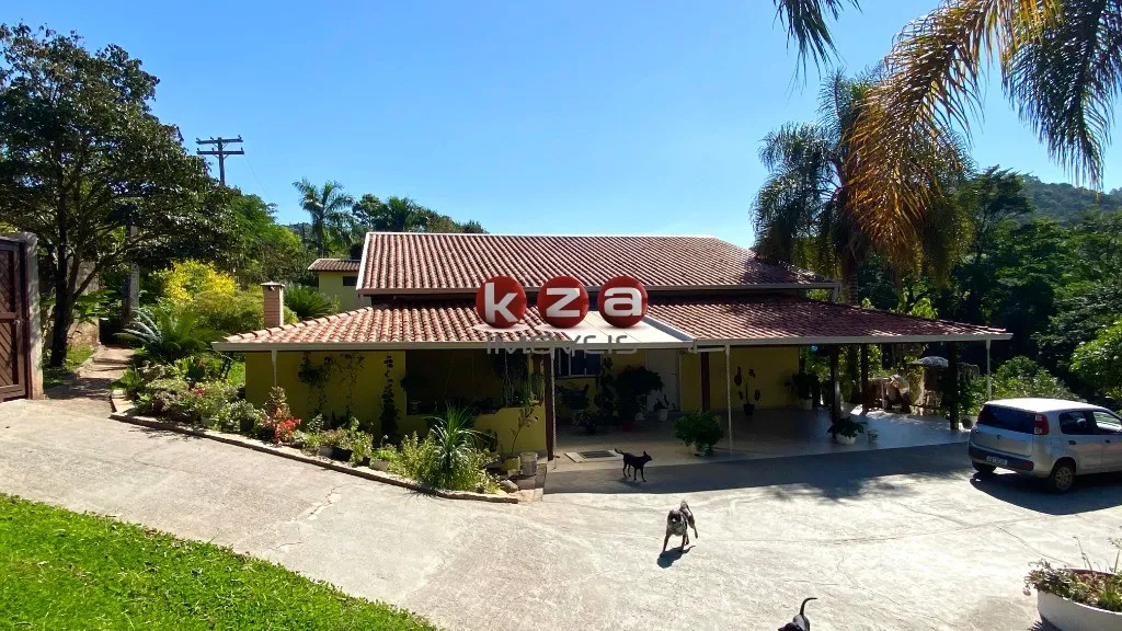 Imagem Chácara à venda em Valinhos-SP, Chácaras Alpina: 3 quartos, 1 suíte, 2 salas, 3 banheiros, 3 vagas, 300 m².