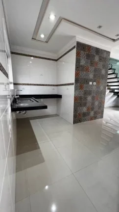 Imagem Sobrado com 3 dormitórios à venda, 73 m² por R$ 325.000 - Mirim - Praia Grande/SP
