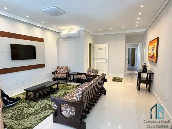 Imagem Apartamento 03 suítes, 02 vagas, andar alto em Balneário Camboriú SC