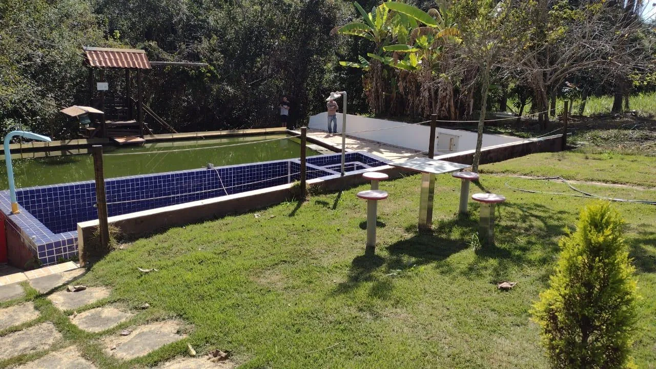 Imagem Sítio a venda com 6.000 m², localizado em Crucilândia/ MG