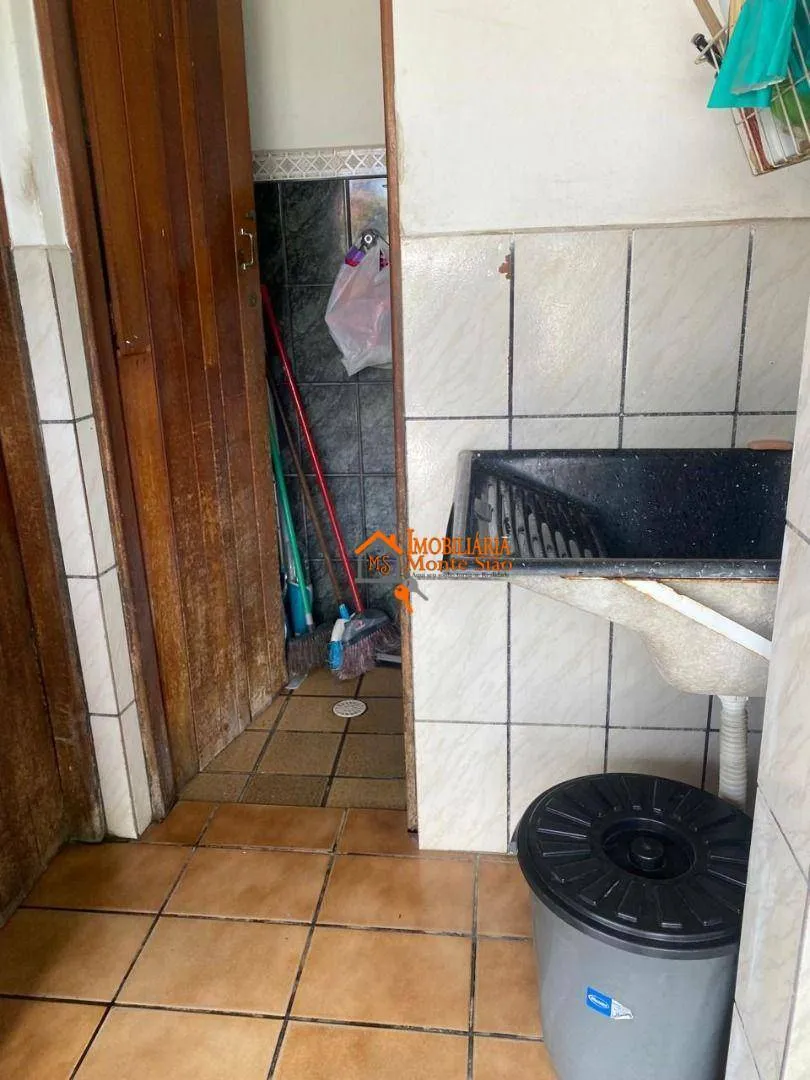 Imagem Casa com 4 dormitórios à venda, 250 m² por R$ 899.000,00 - Jardim Santa Rita - Guarulhos/SP