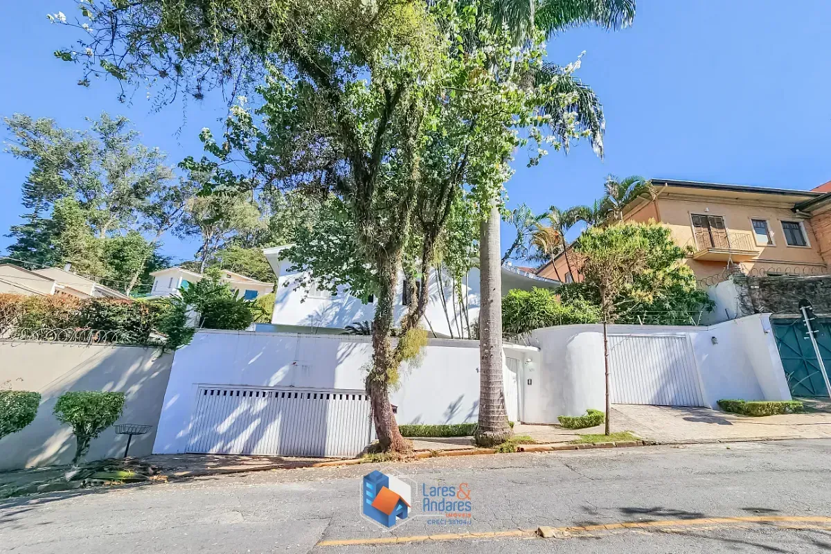 Imagem Casa para venda em Vila Morumbi com 4 quartos, sendo 2 suítes, 374m²