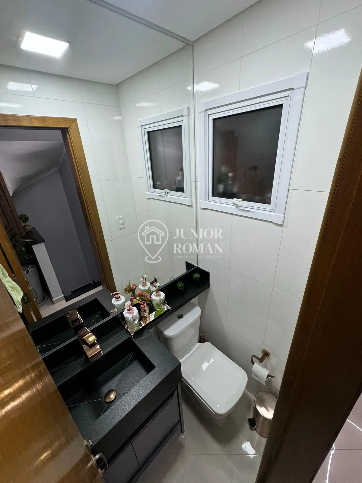 Imagem LINDO SOBRADO MOBILIADO 2 DORM l CAMPESTRE - STO ANDRE