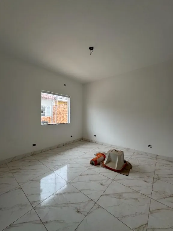 Imagem CASA COM 435,00 m² - SOLEMAR - PRAIA GRANDE SP