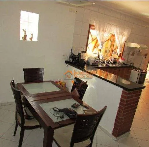 Imagem Casa com 3 dormitórios à venda, 209 m² por R$ 550.000,00 - Jardim City - Guarulhos/SP