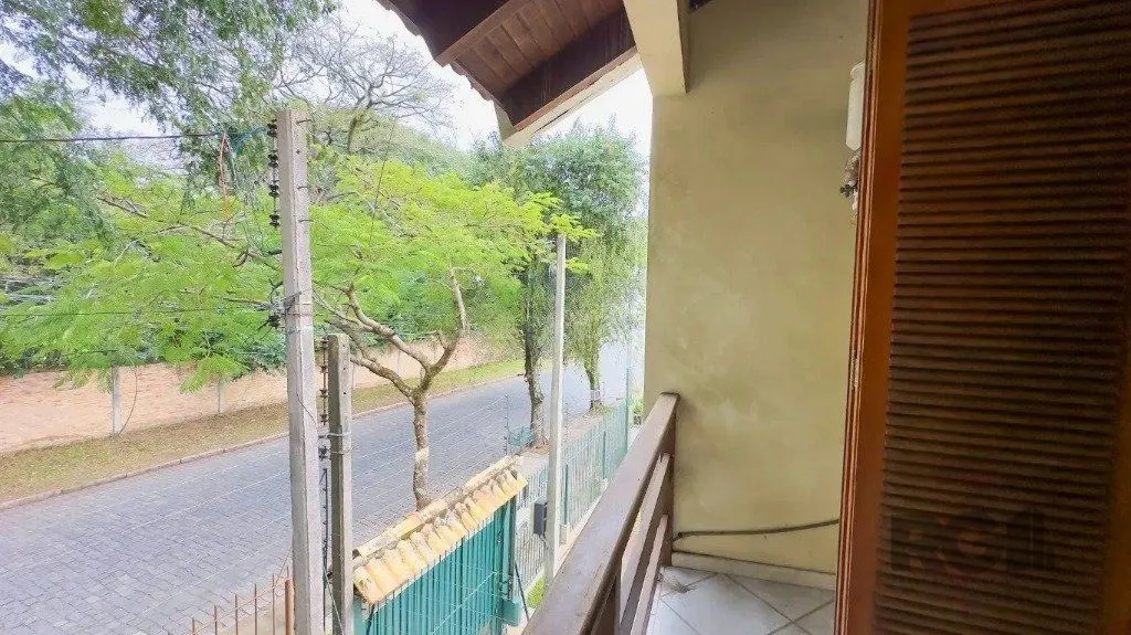 Imagem Casa com 4 quartos no bairro nonoai
