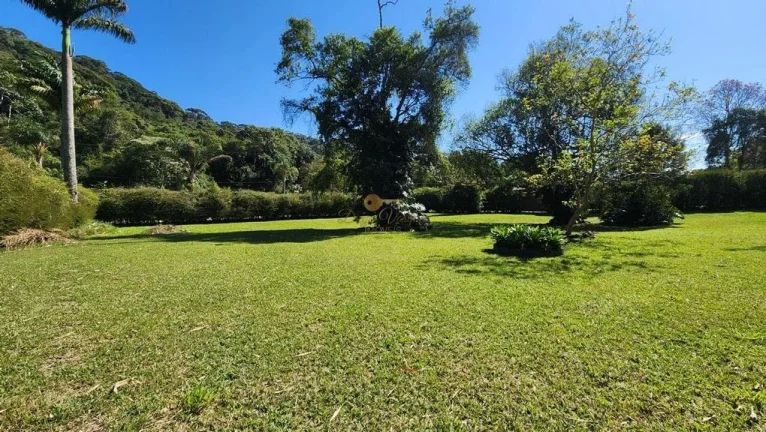 Imagem Terreno em Condomínio para Venda em Teresópolis / RJ no bairro Vargem Grande