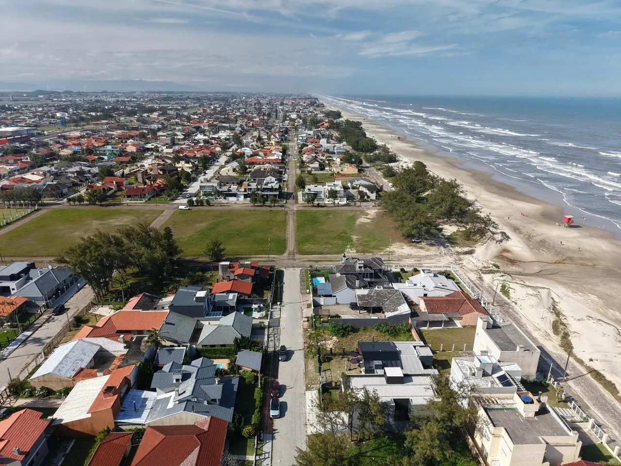 Imagem ️ CASA NASCER - Xangri-Lá. Apenas 80 metros do mar!