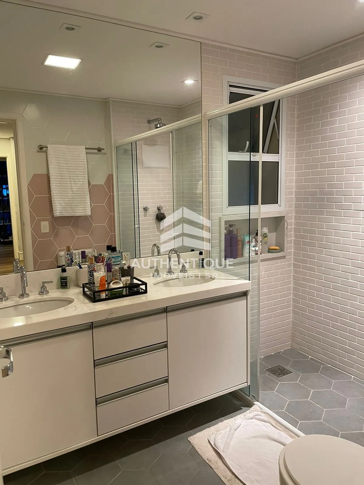 Imagem Ereditá - Alphaville Tamboré - Apartamento à venda no bairro Tamboré - Santana de Parnaíba/SP