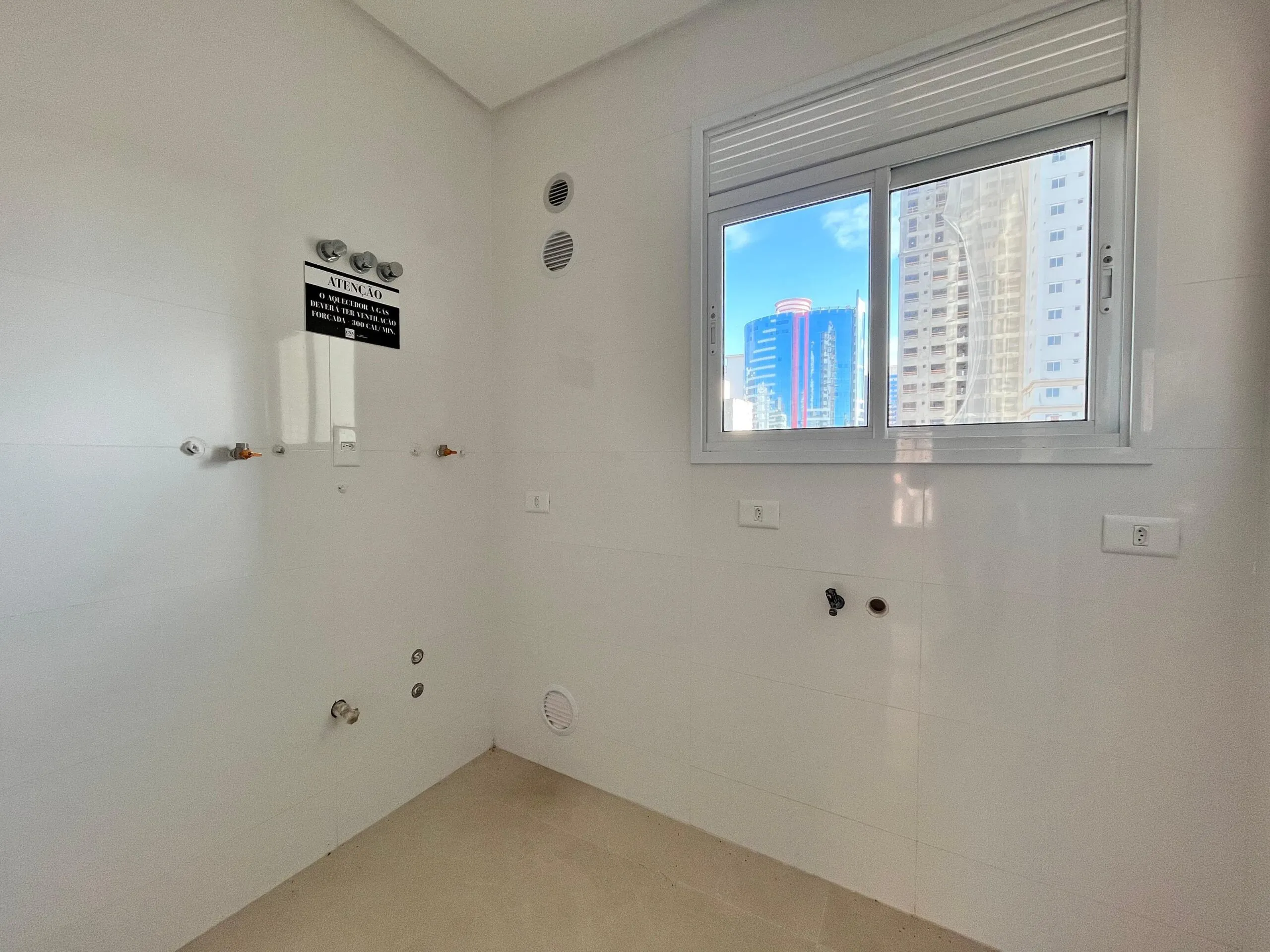Imagem Apartamento com vista para o mar à venda com 156m2 por R$ 3.300.000,00