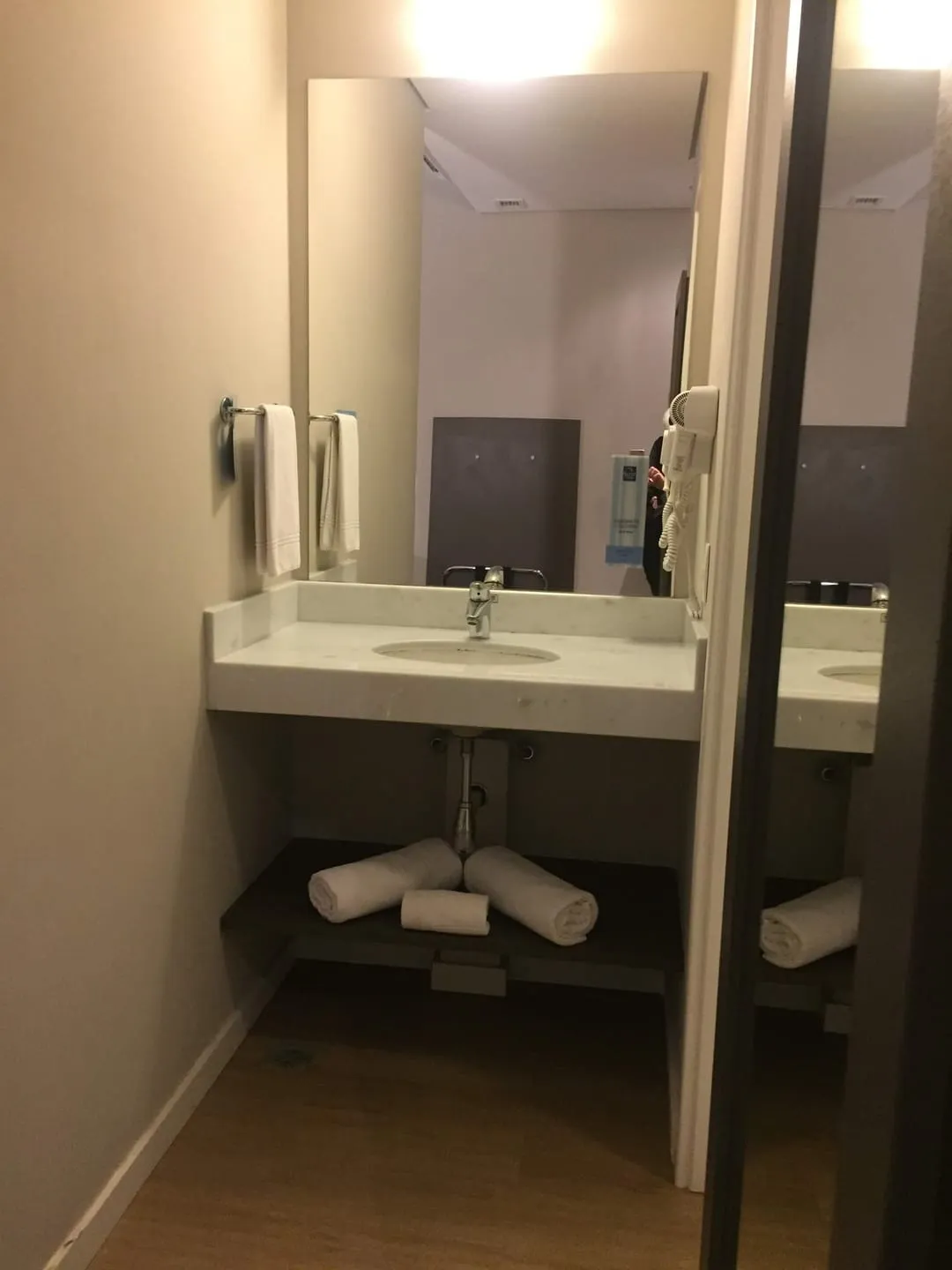 Imagem Apartamento à venda 1 Quarto, 1 Suite, 1 Vaga, 54728M², Chácara Galega, Pindamonhangaba - SP | HOTEL SLEEP INN