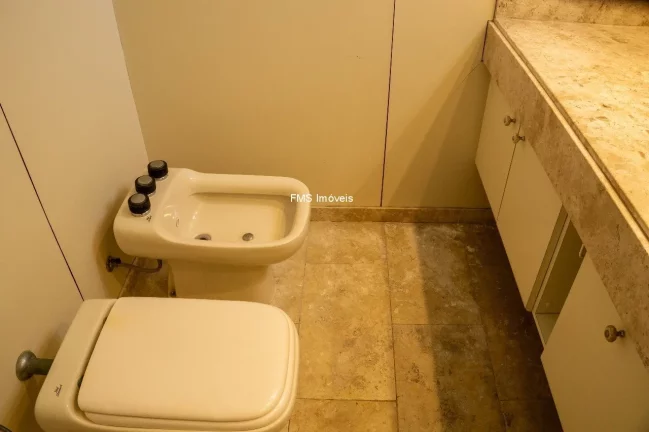 Imagem Imperdível! Apartamento de Luxo com 3 Suítes na Consolação, São Paulo - 285m² - 3 Vagas - Venha Conferir!