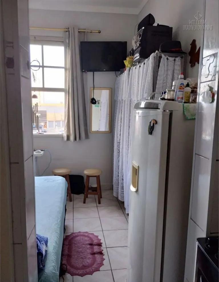 Imagem Oportundade - Apartamento compacto (Kitnet) na Ocian 3º andar, 600m da praia