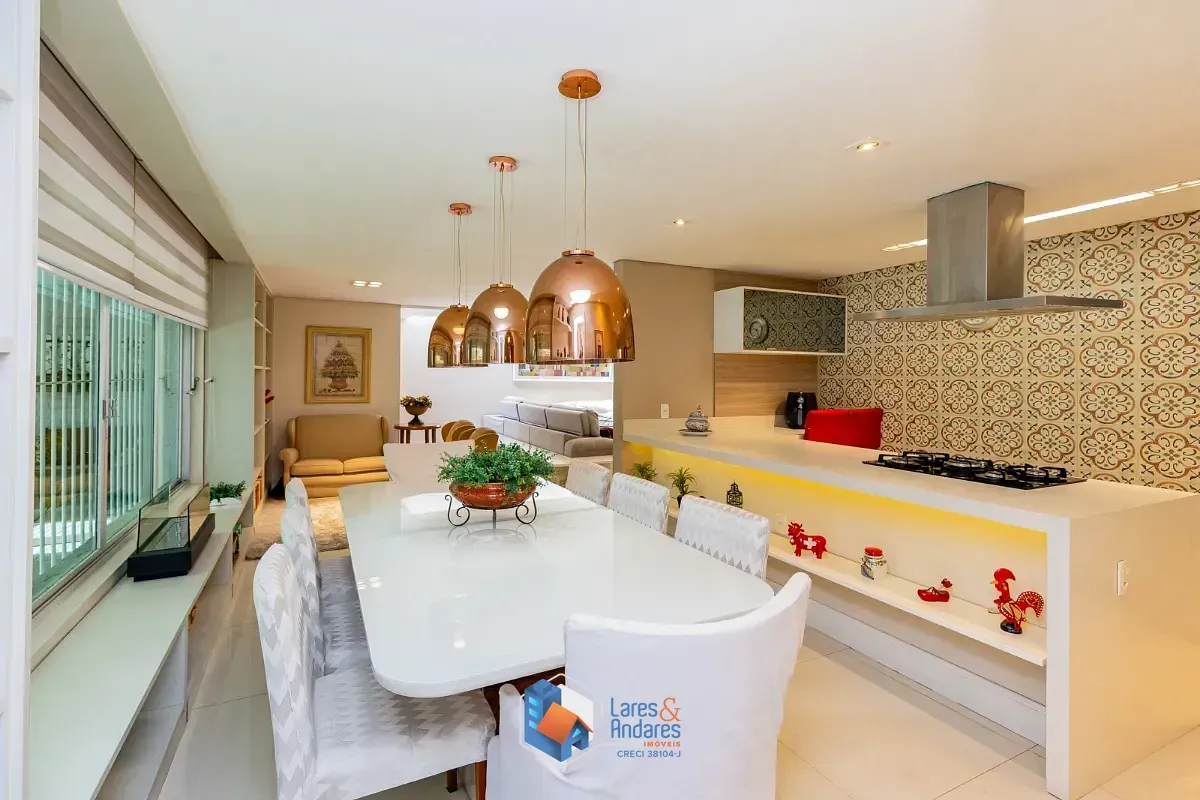 Imagem Casa para venda em Vila Anhangüera com 4 quartos, sendo 2 suítes, 167m²