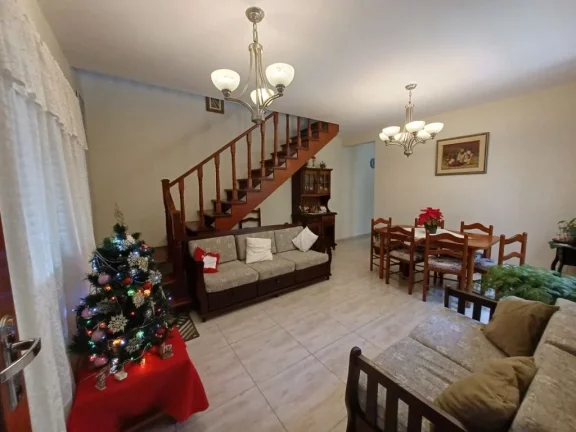 Imagem Sobrado com 6 dormitórios à venda, 172 m² por R$ 895.000 - Jardim das Flores - Suzano/SP