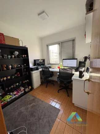 Imagem Apartamento à venda com 3 dormitórios e 1 vagas em Jardim Patente, São Paulo/SP