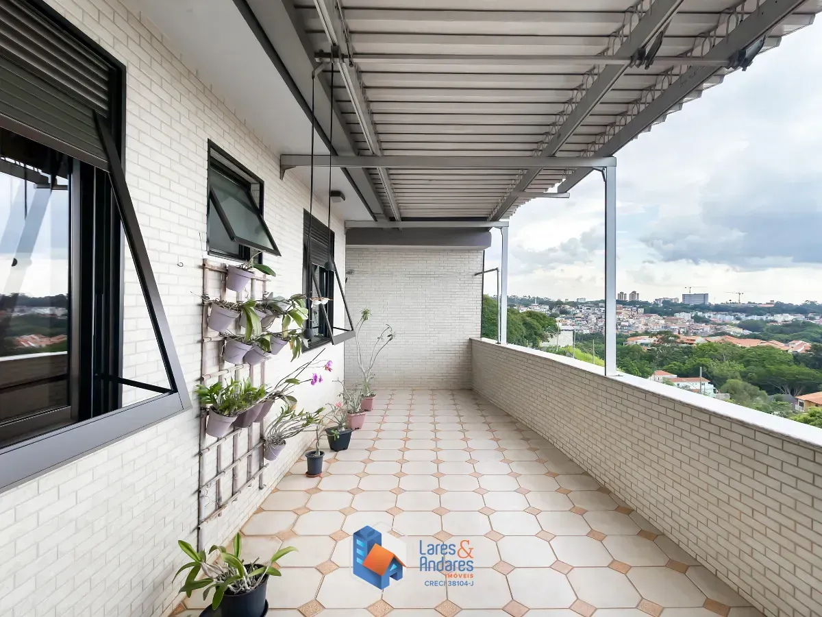 Imagem Sobrado para venda em Jardim Cidade Pirituba com 4 quartos, sendo 3 suítes, 600m²