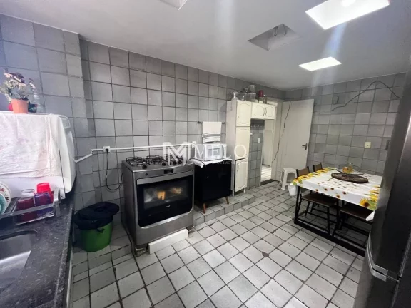 Imagem Oportunidade em AFLITOS:200m², 04qts, 02suites, 02vagas.