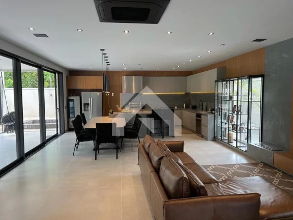 Imagem Casa de Condomínio em Caiapia - Cotia