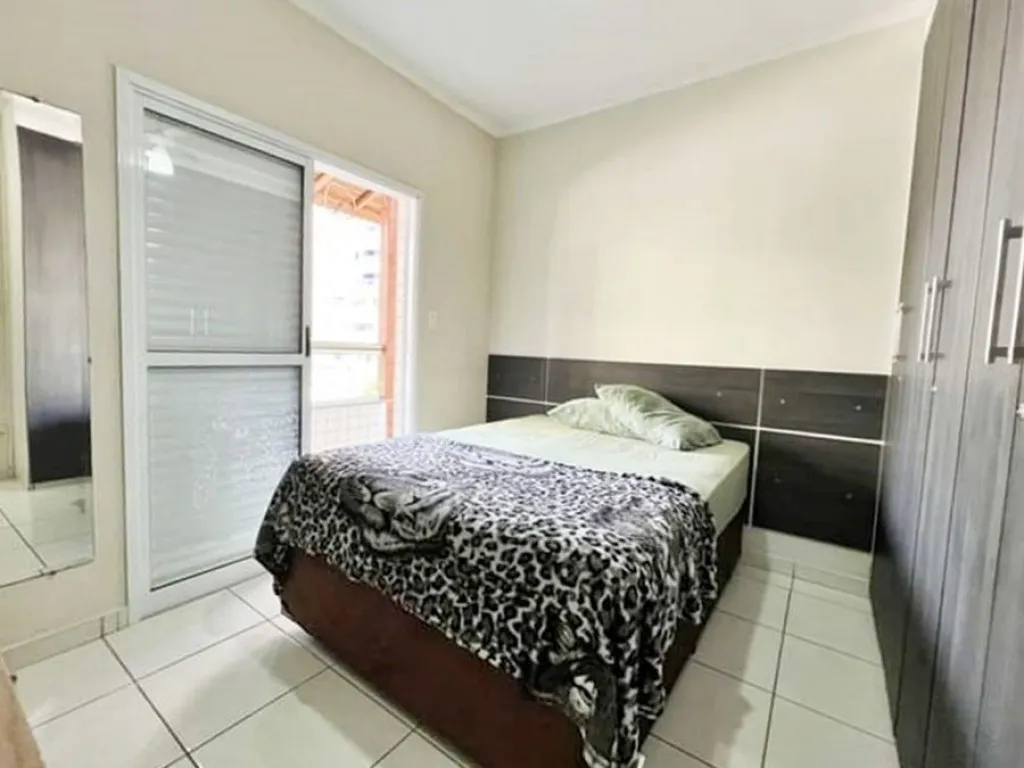 Imagem CASA COM 160,00 m² - AVIAÇÃO - PRAIA GRANDE SP