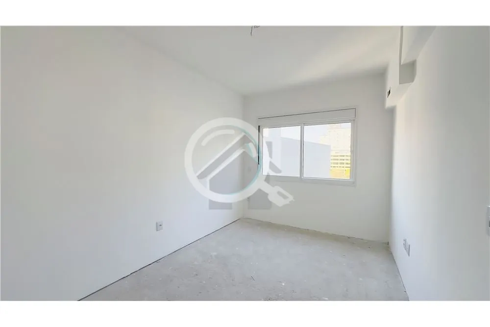 Imagem Este apartamento está localizado no desejado bairro Moinhos de Vento, em Porto Alegre, conhecido po...