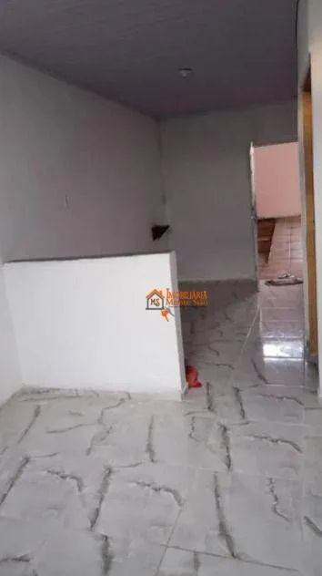 Imagem Sobrado com 4 dormitórios à venda, 150 m² por R$ 456.000 - Jardim Jovaia - Guarulhos/SP