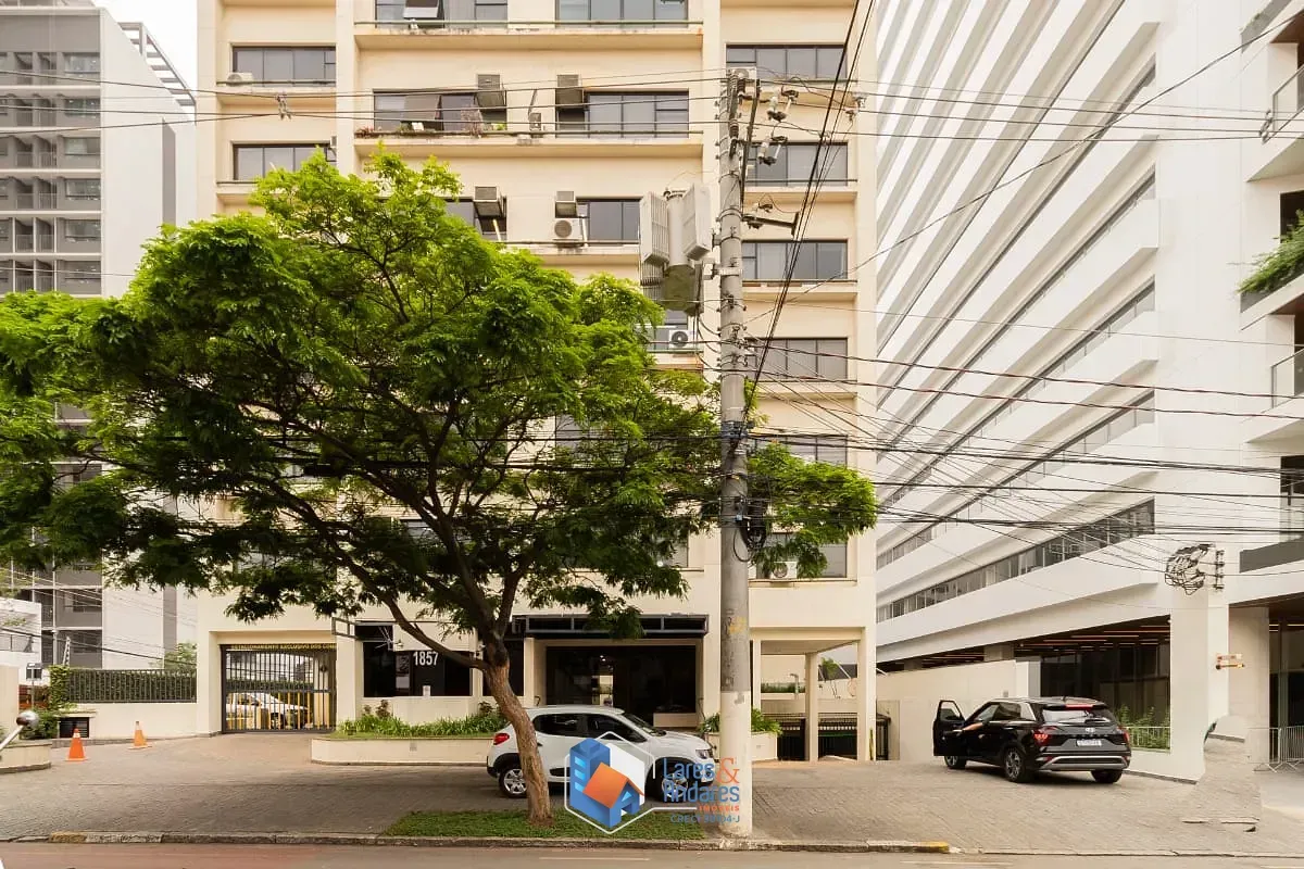 Imagem Conjunto comercial para venda em Pinheiros, 65m²