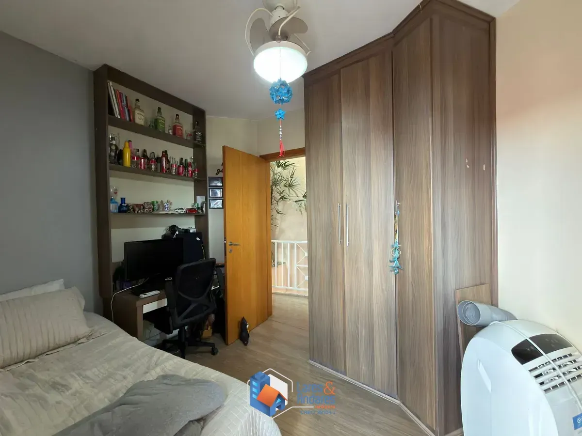 Imagem Sobrado para venda em Jardim Paraíso com 4 quartos, sendo 2 suítes, 230m²