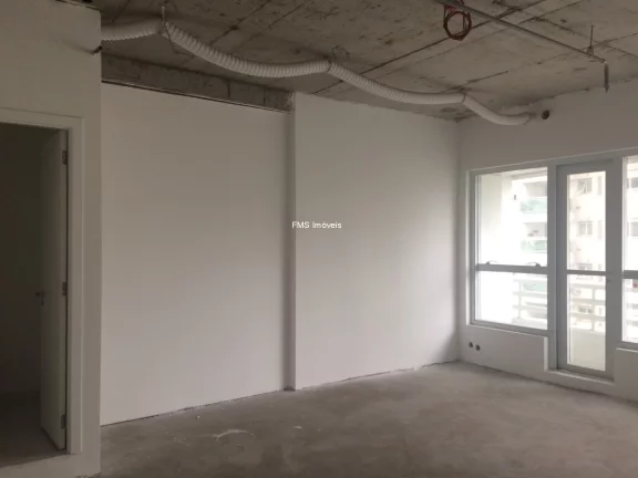 Imagem Sala Comercial de Alto Padrão em Condomínio na Consolação - São Paulo-SP: 1 Sala, 1 Banheiro, 1 Vaga de Garagem, 34,00 m²!