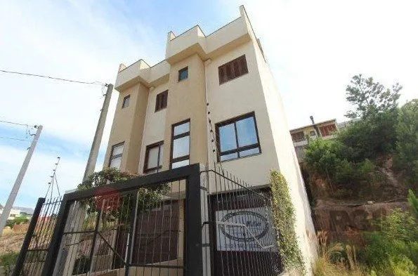 Imagem Casa para Venda - 180m², 3 dormitórios, sendo 3 suites, 3 vagas - Hípica