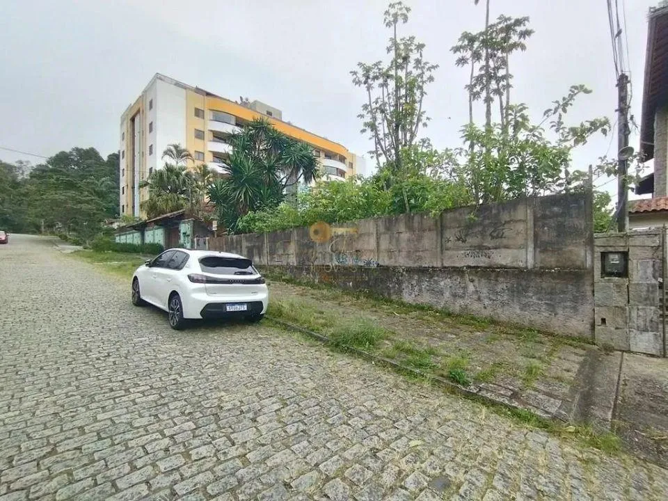 Imagem Terreno para Venda em Teresópolis / RJ no bairro Alto